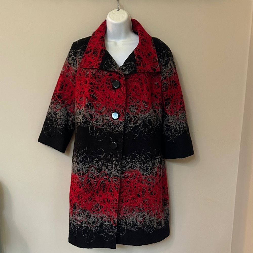 EUC Anna Sui Red and Black Graphic Quarter Sleeve Jacket